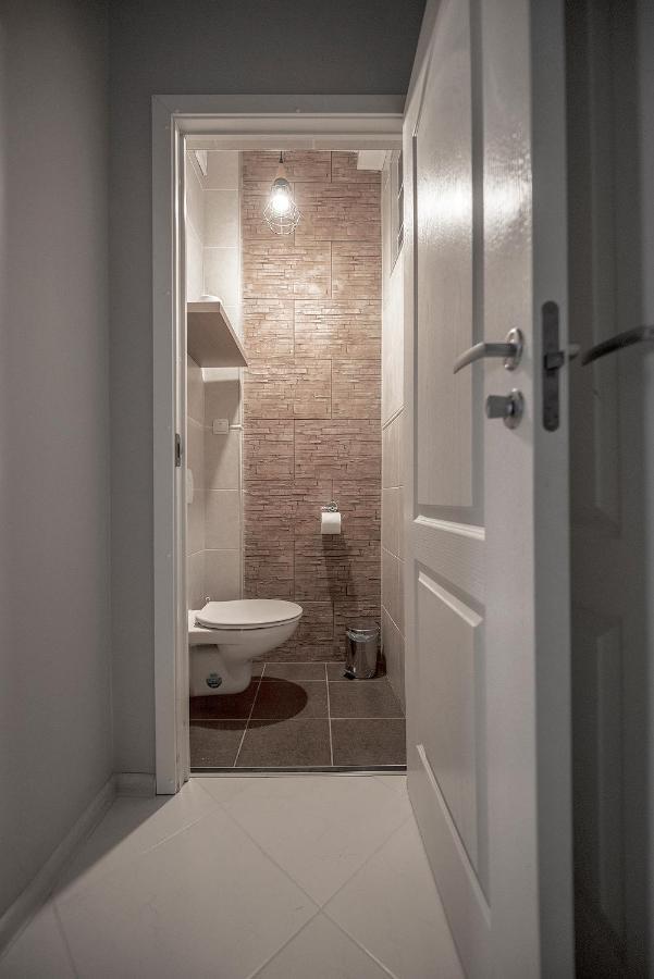 Ferienwohnung Valeri Aprtment Kaunas Exterior foto